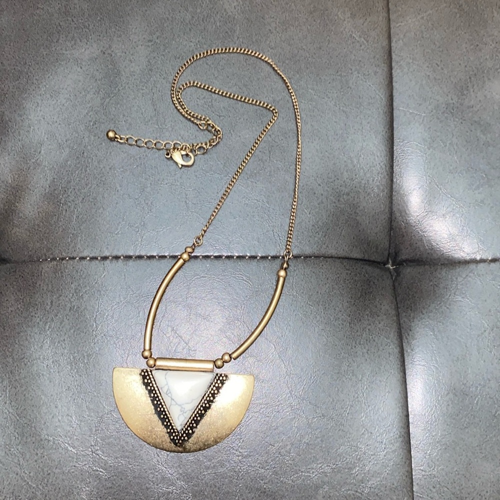 Universal Thread Geo Pendant Necklace
